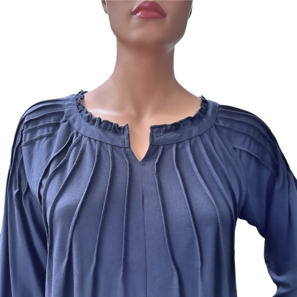 Reborn Pin-Tuck Tunic Size 1X Navy Blue Long Sleeves Shirttail, Notched Neck NWT - Picture 14 of 15